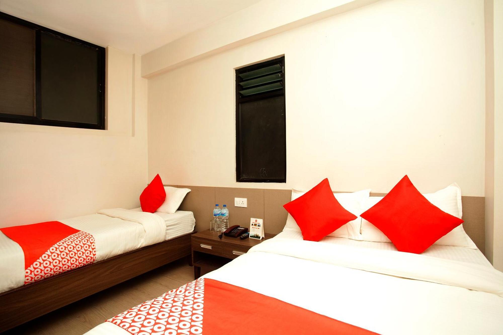 Oyo 626 Hotel Himchuli Kathmandu Exterior photo